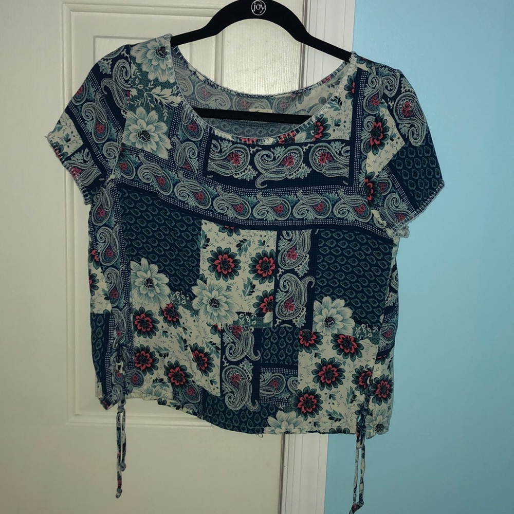 hollister shirt